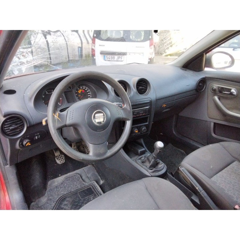 SEAT IBIZA III (6L1) - imagen 5