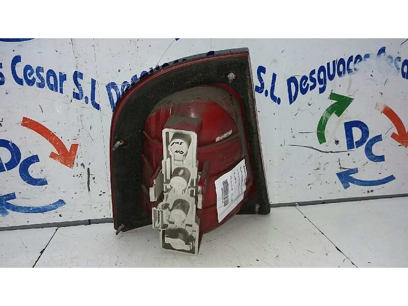 Recambio de piloto trasero derecho para skoda octavia berlina (1u2) tour referencia OEM IAM 1U6945112C  