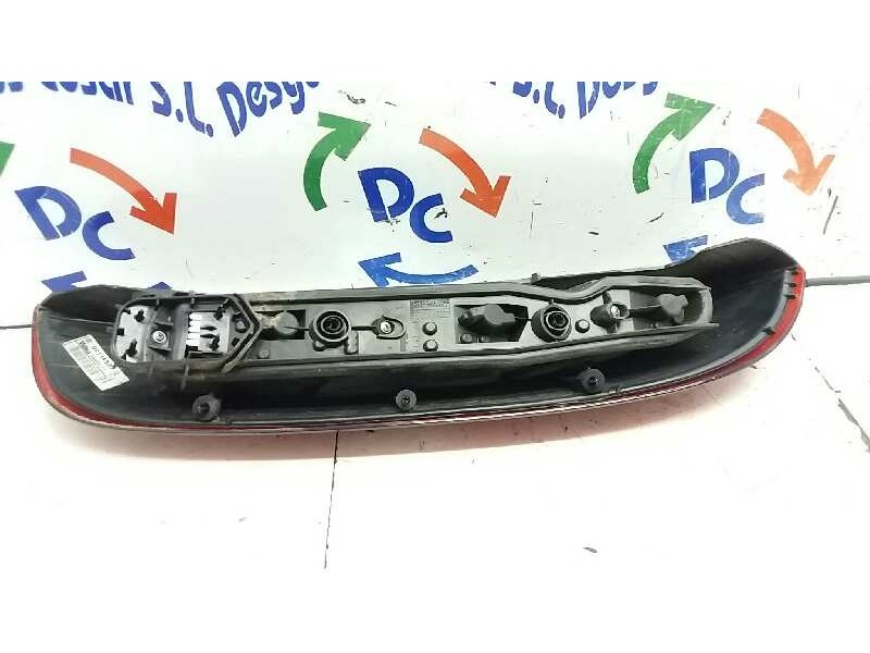 Recambio de piloto trasero izquierdo para opel corsa c club referencia OEM IAM 89302171 09114336 