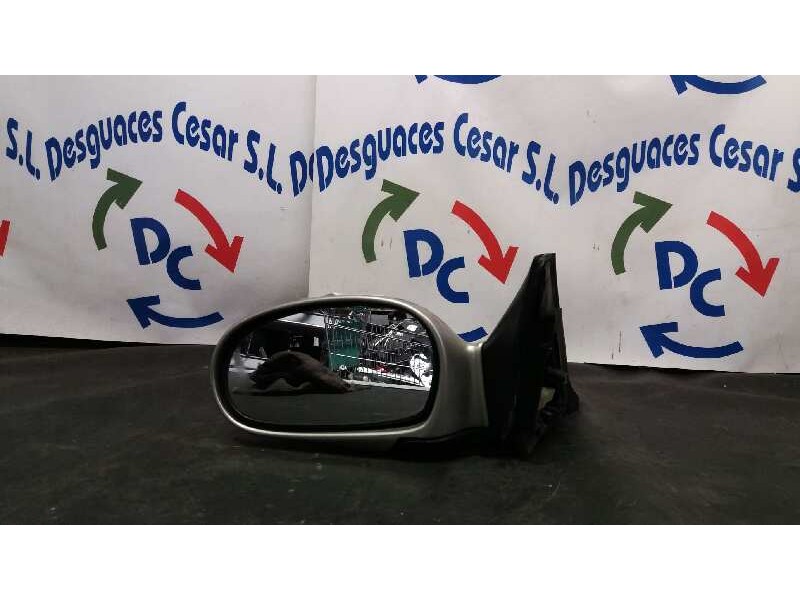 Recambio de retrovisor izquierdo para kia sephia gtx referencia OEM IAM 0K20369180C  
