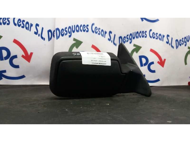 Recambio de retrovisor derecho para ford orion gl referencia OEM IAM 6113404 MANUAL 