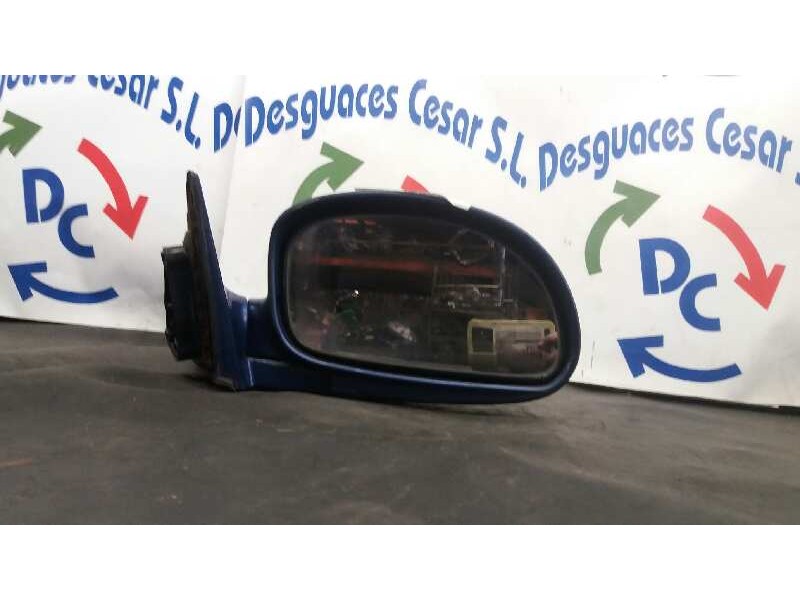 Recambio de retrovisor derecho para hyundai lantra berlina (rd) 2.0 gls referencia OEM IAM 8760629860 ELECTRICO 