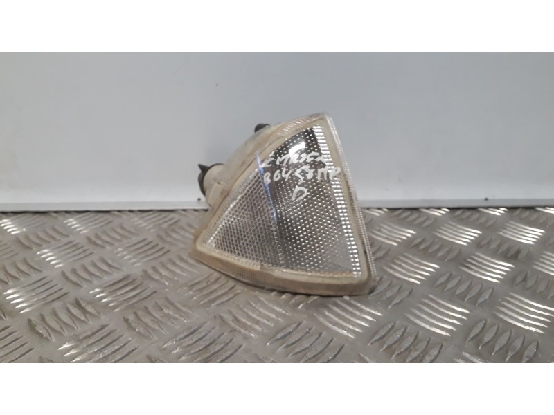 Recambio de piloto delantero derecho para citroën ax teen referencia OEM IAM 95643742  