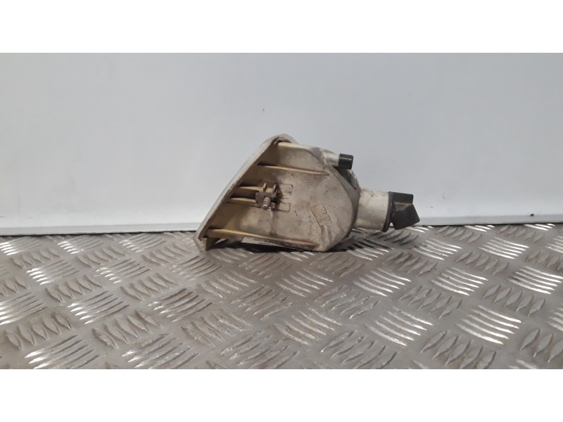 Recambio de piloto delantero derecho para citroën ax teen referencia OEM IAM 95643742  