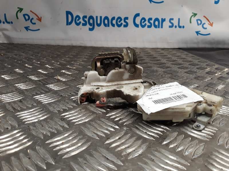 Recambio de cerradura puerta trasera izquierda para nissan almera (n16/e) acenta referencia OEM IAM   