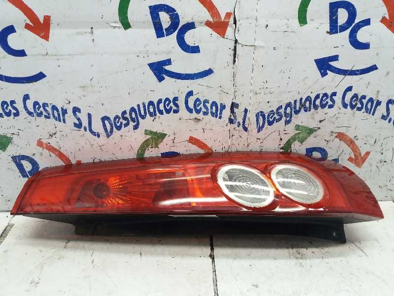 Recambio de piloto trasero derecho para ford fiesta (cbk) ambiente referencia OEM IAM 1432269  