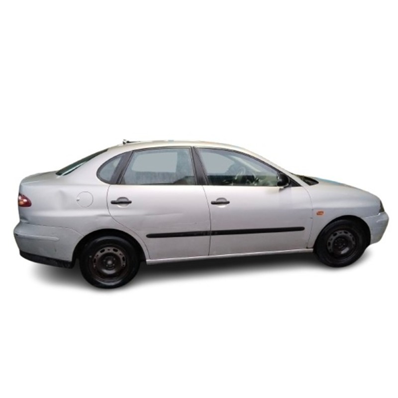 SEAT CORDOBA (6L2) - imagen 2