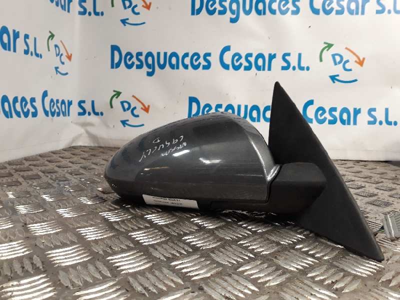 Recambio de retrovisor derecho para nissan primera berlina (p12) acenta referencia OEM IAM 96301AU480  