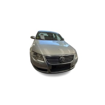 VOLKSWAGEN PASSAT BERLINA (3C2)