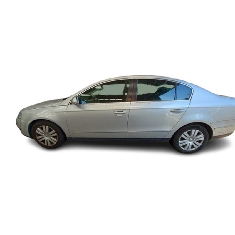 VOLKSWAGEN PASSAT BERLINA (3C2) - imagen 3