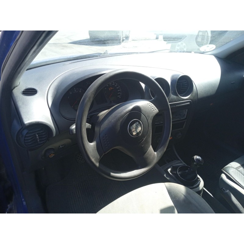 SEAT IBIZA III (6L1) - imagen 4