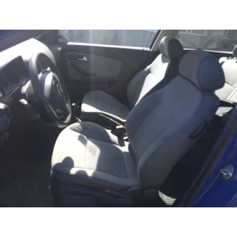 SEAT IBIZA III (6L1) - imagen 5