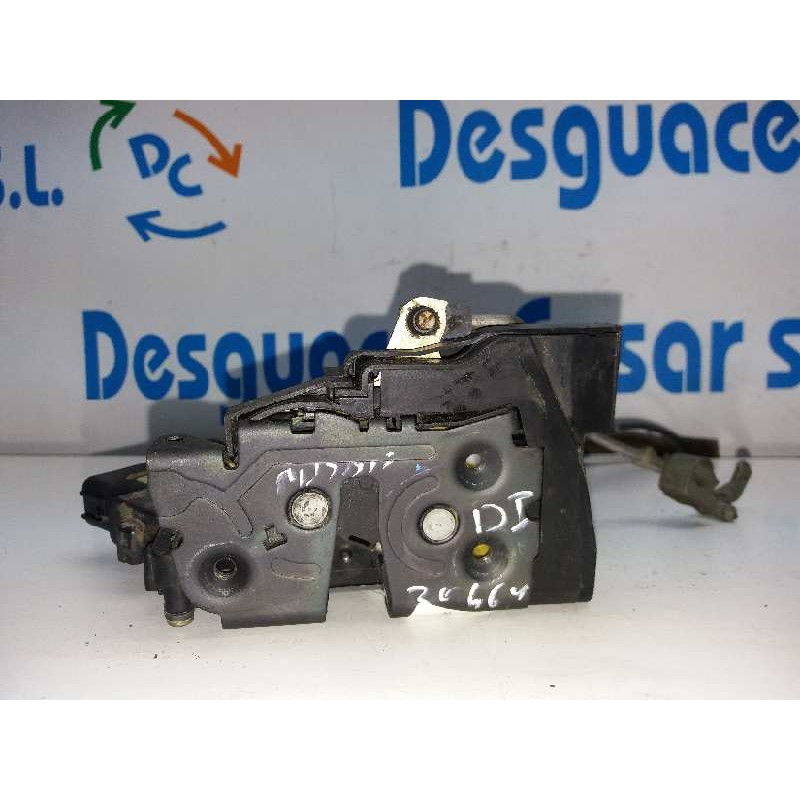 Recambio de cerradura puerta delantera izquierda para mazda 3 berlina (bk) 1.6 crdt active referencia OEM IAM   