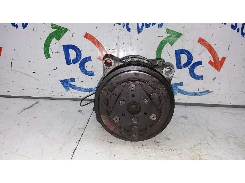 Recambio de compresor aire acondicionado para volvo serie 850 2.5 20v berlina referencia OEM IAM 8601533  