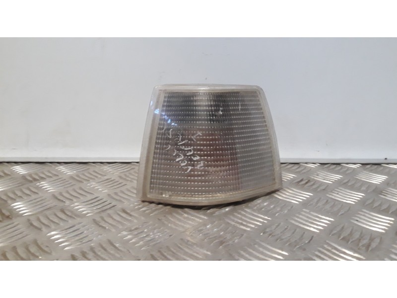 Recambio de piloto delantero izquierdo para volvo s40 berlina 2.0 16v referencia OEM IAM   