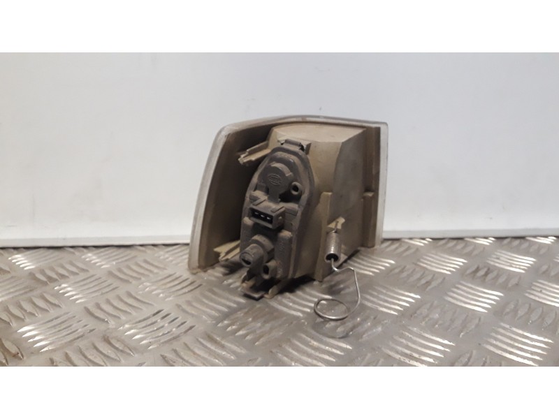 Recambio de piloto delantero izquierdo para volvo s40 berlina 2.0 16v referencia OEM IAM   