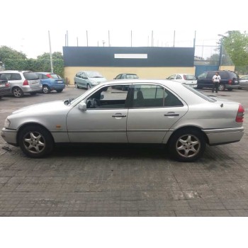 MERCEDES-BENZ CLASE C (W202) BERLINA