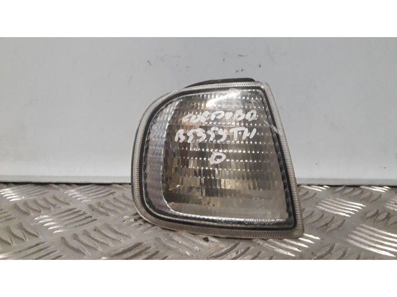 Recambio de piloto delantero derecho para seat cordoba berlina (6k2) clx referencia OEM IAM   