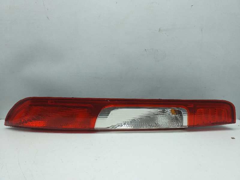 Recambio de piloto trasero izquierdo para ford focus berlina (cap) ghia referencia OEM IAM 1333834  