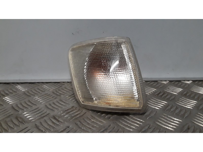 Recambio de piloto delantero derecho para ford fiesta berlina referencia OEM IAM   