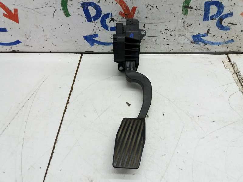 Recambio de pedal acelerador para opel corsa d cosmo referencia OEM IAM 55702020  