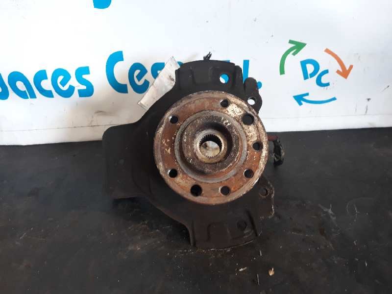 Recambio de mangueta delantera derecha para opel astra g berlina club referencia OEM IAM 8200207309  