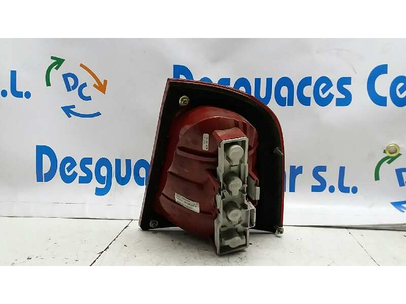 Recambio de piloto trasero izquierdo para skoda octavia berlina (1u2) classic referencia OEM IAM 1U6945111C  