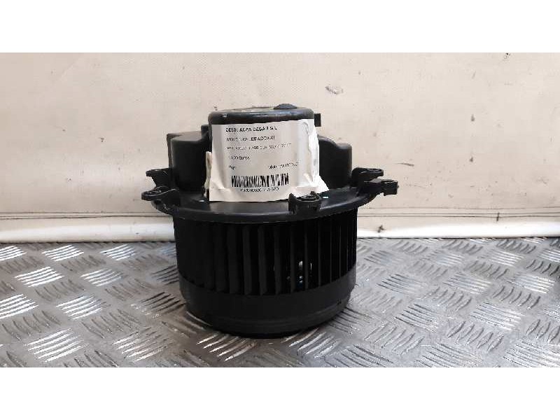 Recambio de motor calefaccion para mercedes-benz clase clk (w209) coupe 320 (209.365) referencia OEM IAM    Recambio de motor calefaccion para mercedes-benz clase clk (w209) coupe 320 (209.365) referencia OEM IAM