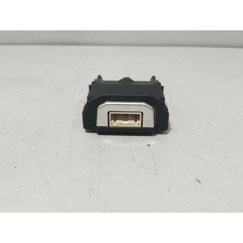CAMARA VISION DELANTERA 95740J9100  - imagen 3