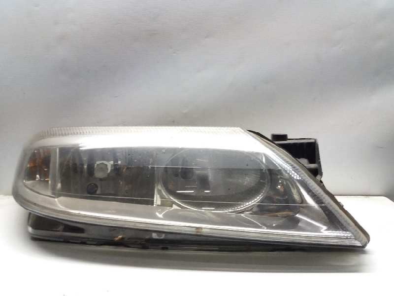 Recambio de faro derecho para renault laguna (b56) 1.6 16v rt referencia OEM IAM 7701047881  