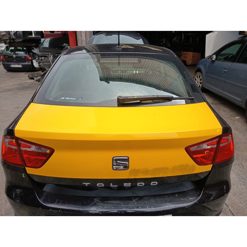 PORTON TRASERO 6JH827023 