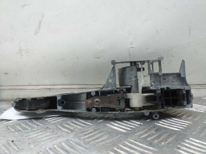 Recambio de maneta exterior delantera derecha para peugeot partner kombi confort referencia OEM IAM 9101GS  
