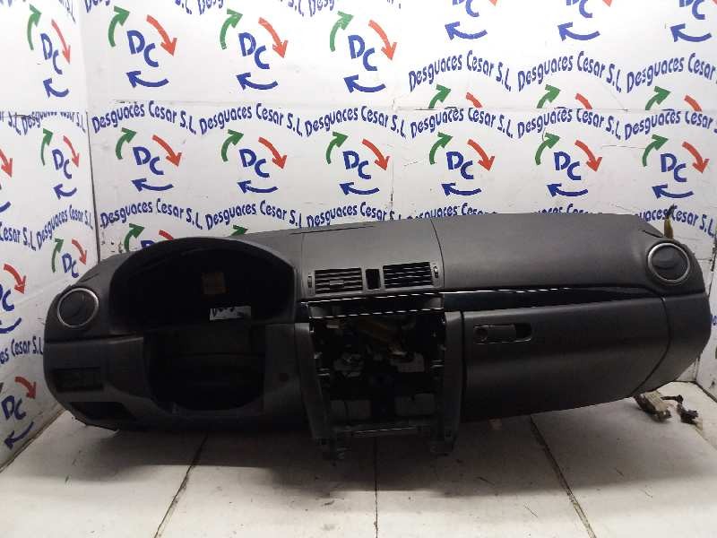 Recambio de salpicadero para mazda 3 berlina (bk) 1.6 crdt active referencia OEM IAM  NEGRO 