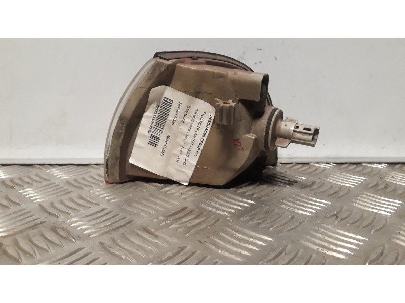 Recambio de piloto delantero derecho para daewoo nexia chess referencia OEM IAM 96175350  