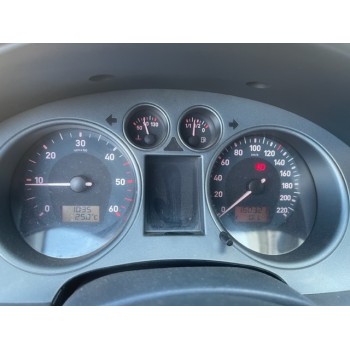 SEAT TOLEDO (5P2)
