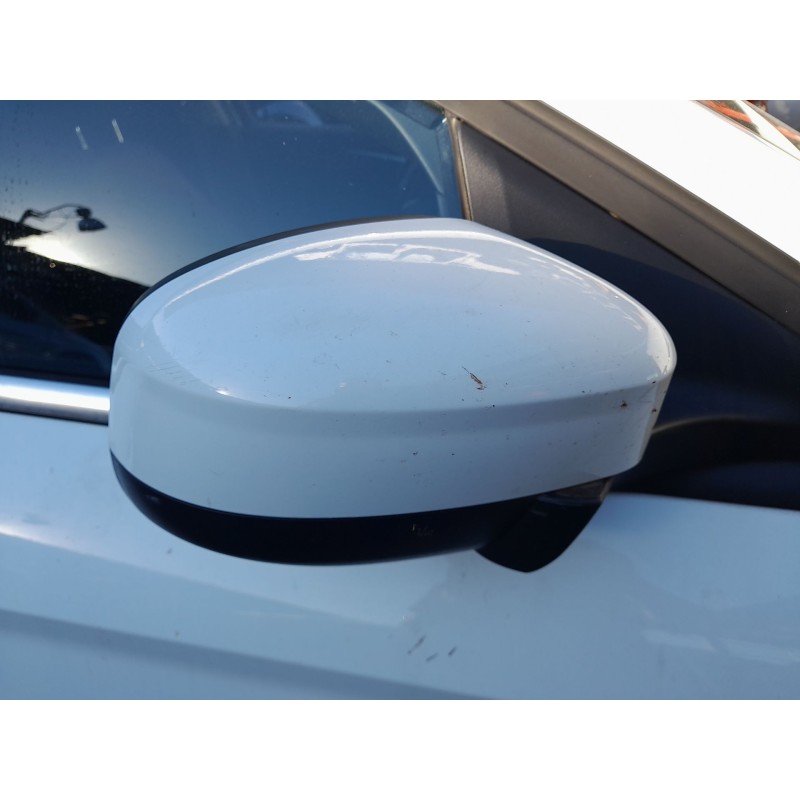 ESPEJO RETROVISOR DERECHO 