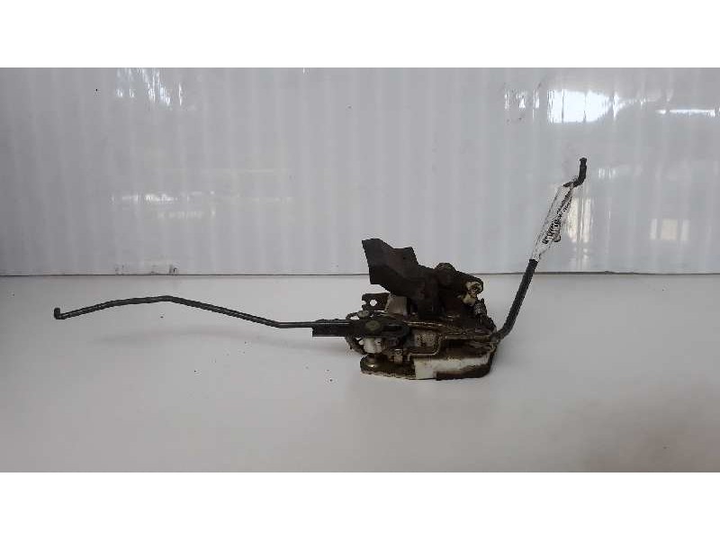 Recambio de cerradura puerta delantera izquierda para hyundai coupe (rd) 1.6 fx referencia OEM IAM   