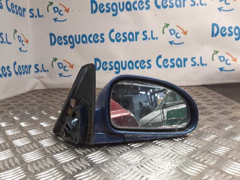 Recambio de retrovisor derecho para hyundai coupe (rd) 1.6 fx referencia OEM IAM   