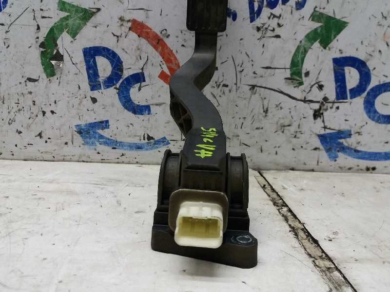 Recambio de pedal acelerador para citroën c3 1.4 hdi sx plus referencia OEM IAM 1601L2  