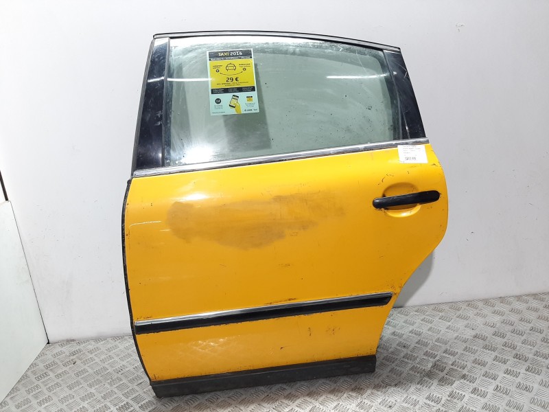 Recambio de puerta trasera izquierda para skoda octavia berlina (1z3) trend referencia OEM IAM  TAXI 