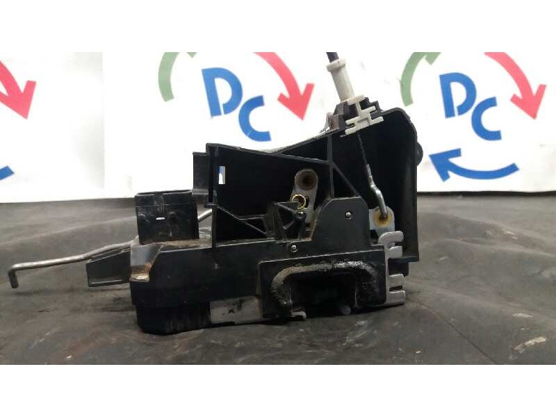 Recambio de cerradura puerta delantera izquierda para opel vectra c berlina club referencia OEM IAM 24447340  