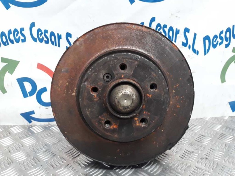 Recambio de mangueta delantera izquierda para bmw serie 3 berlina (e46) 330d referencia OEM IAM   