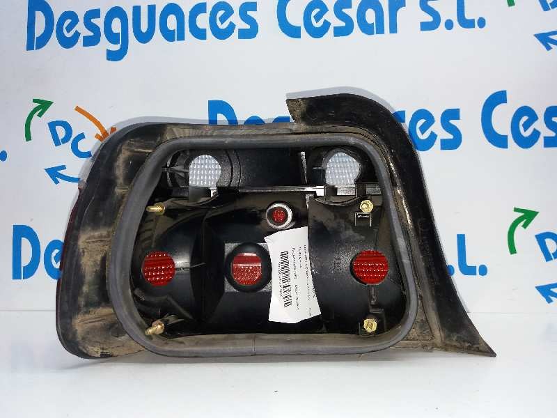 Recambio de piloto trasero derecho para bmw serie 3 compacto (e36) 316i referencia OEM IAM 63218357870  