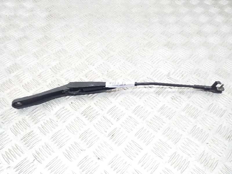 Recambio de brazo limpia delantero izquierdo para opel astra twin top cosmo referencia OEM IAM   
