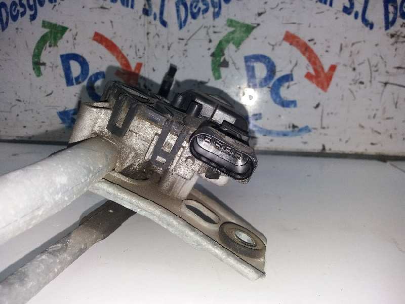 Recambio de motor limpia delantero para opel astra twin top cosmo referencia OEM IAM 13111211LHD  