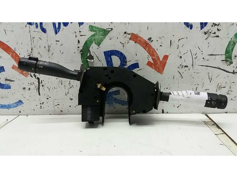 Recambio de mando multifuncion para ford fiesta berlina básico referencia OEM IAM   