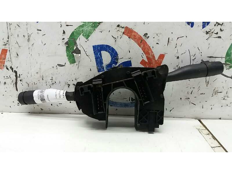 Recambio de mando multifuncion para ford fiesta berlina básico referencia OEM IAM   