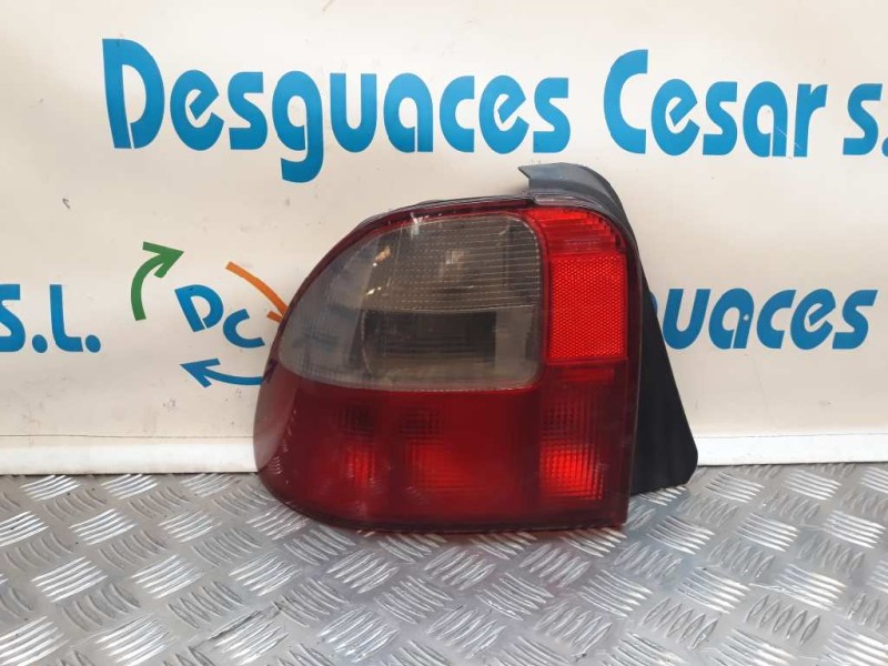 Recambio de piloto trasero izquierdo para mg serie 45 (rt) classic (5-ptas.) referencia OEM IAM ZUA000710  