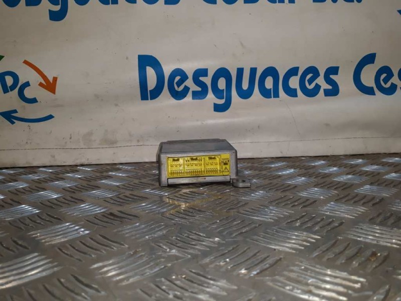 Recambio de centralita airbag para nissan almera (n16/e) comfort referencia OEM IAM 988208M715  