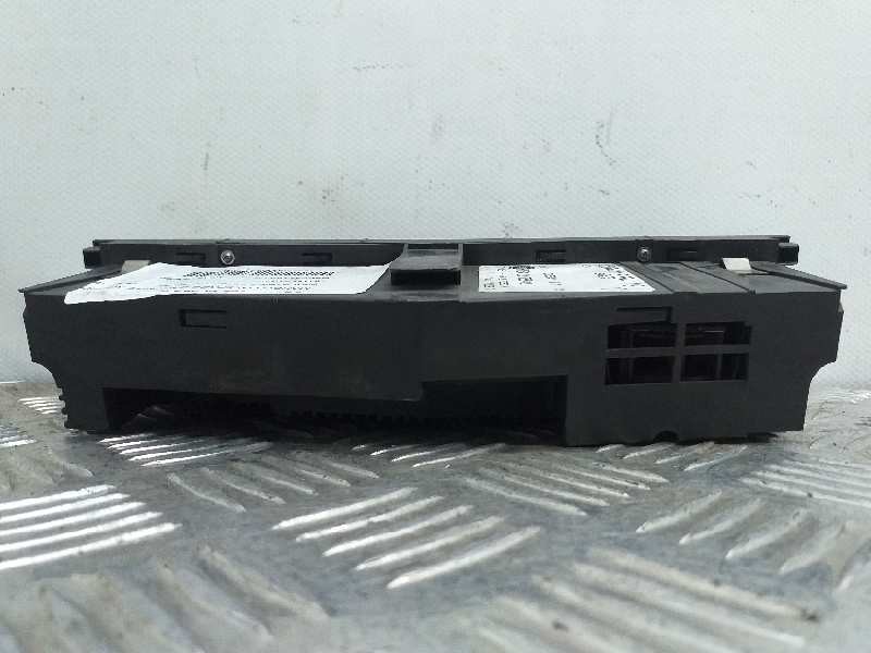Recambio de mando calefaccion / aire acondicionado para bmw serie 3 berlina (e46) 320i referencia OEM IAM 64116915332  